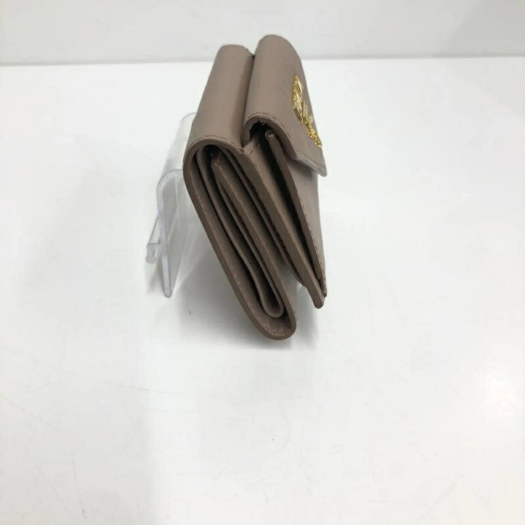 Pre-Owned PRADA Saffiano Metal Oro Long Wallet 1MH021 (Fair)