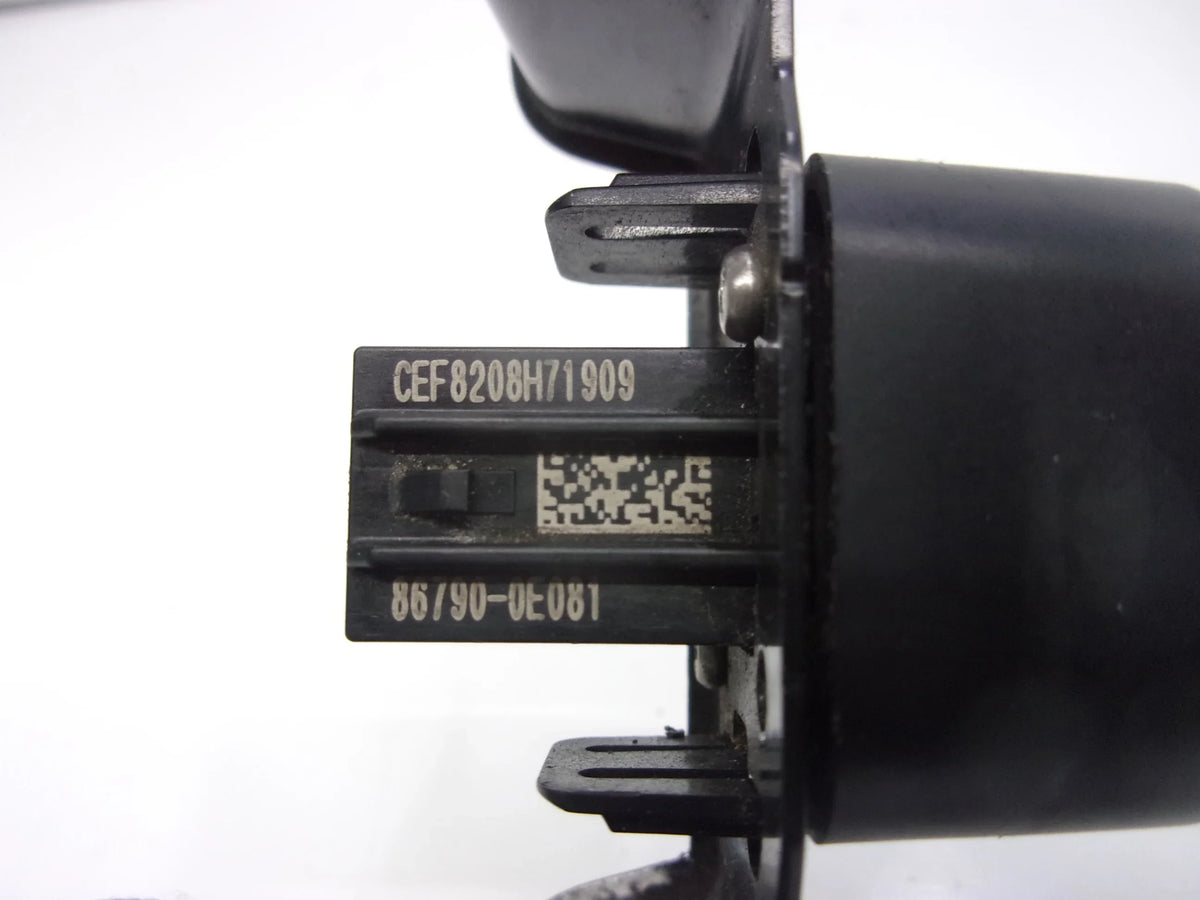 Pre-Owned 2017-2022 Toyota Highlander Grille Mtd Surround Front View Camera 867900E081 OEM (Good)